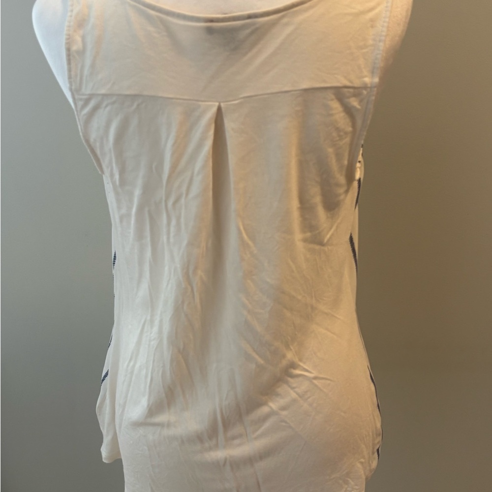 Express Blouse - Picture 2 of 3